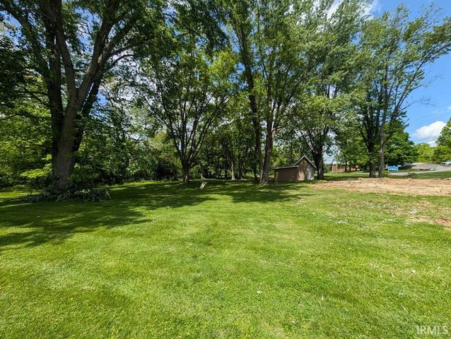 7558 S Strain Ridge Road, Bloomington, IN 47401