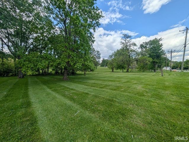 7558 S Strain Ridge Road, Bloomington, IN 47401