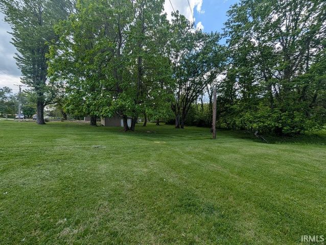 7558 S Strain Ridge Road, Bloomington, IN 47401