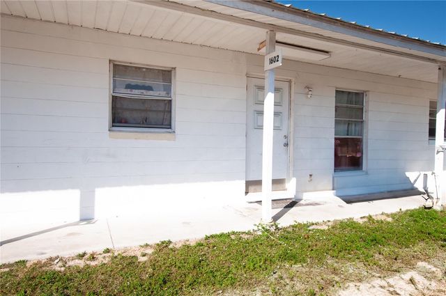 1600 NE FLORIDIAN CIRCLE, Arcadia, FL 34266