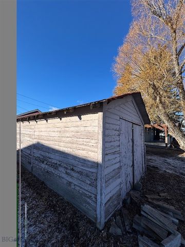 2000 Massachusetts Avenue, Butte, MT 59701