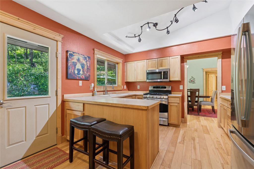 Image 11 of property listing at 245 Tally Lake Road, Whitefish, MT 59937