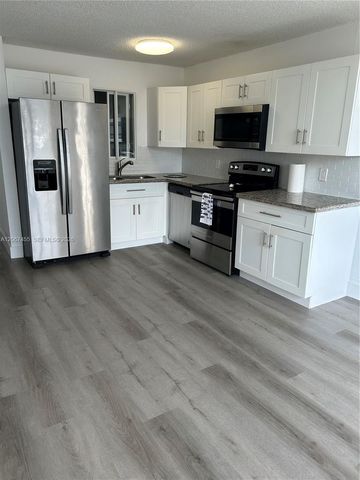 1250 NE 125th Street 410C, North Miami, FL 33161