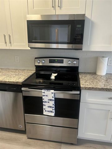 1250 NE 125th Street 410C, North Miami, FL 33161