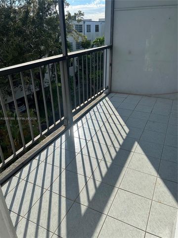 1250 NE 125th Street 410C, North Miami, FL 33161