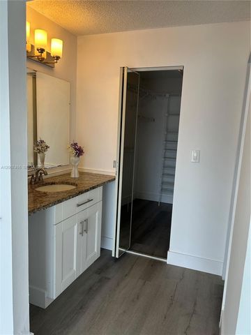 1250 NE 125th Street 410C, North Miami, FL 33161