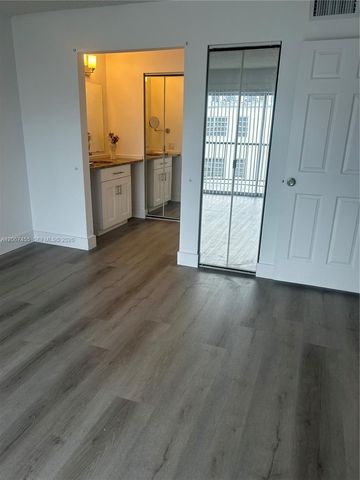 1250 NE 125th Street 410C, North Miami, FL 33161