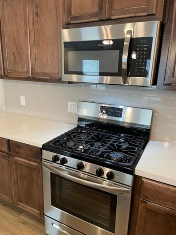 2428 Northcreek Street, Oklahoma City, OK 73128