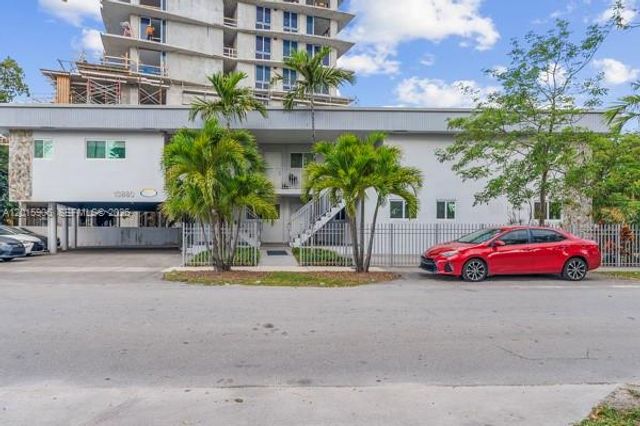 13880 NE 20th Pl 2, North Miami Beach, FL 33181