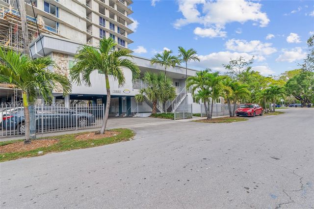 13880 NE 20th Pl 2, North Miami Beach, FL 33181