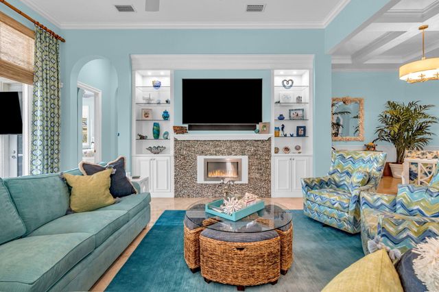 11202 Orange Hibiscus Lane, Palm Beach Gardens, FL 33418