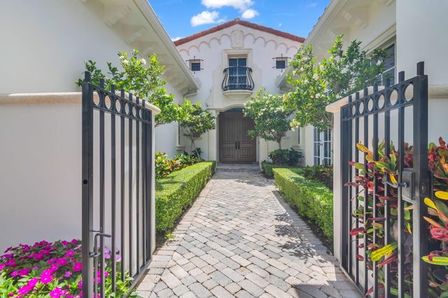 11202 Orange Hibiscus Lane, Palm Beach Gardens, FL 33418