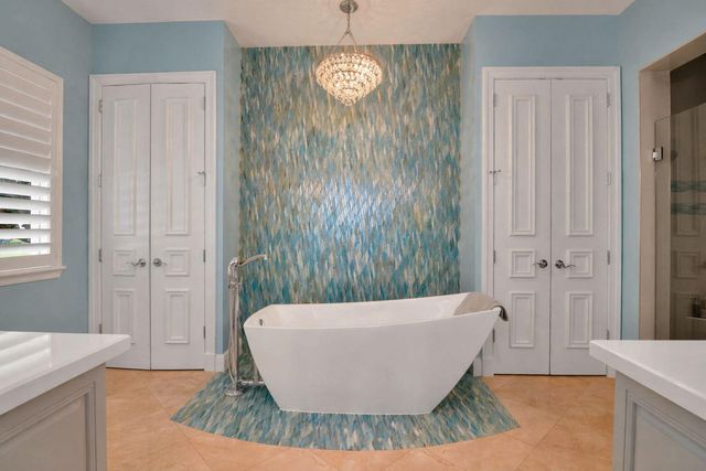 11202 Orange Hibiscus Lane, Palm Beach Gardens, FL 33418