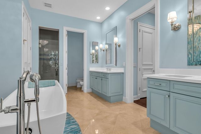 11202 Orange Hibiscus Lane, Palm Beach Gardens, FL 33418
