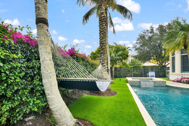 11202 Orange Hibiscus Lane, Palm Beach Gardens, FL 33418