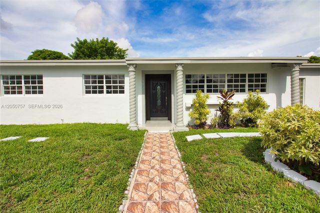 19522 NW 37th Ct, Miami Gardens, FL 33055