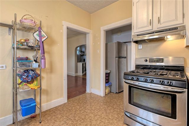 771 6th St, Beaver, PA 15009