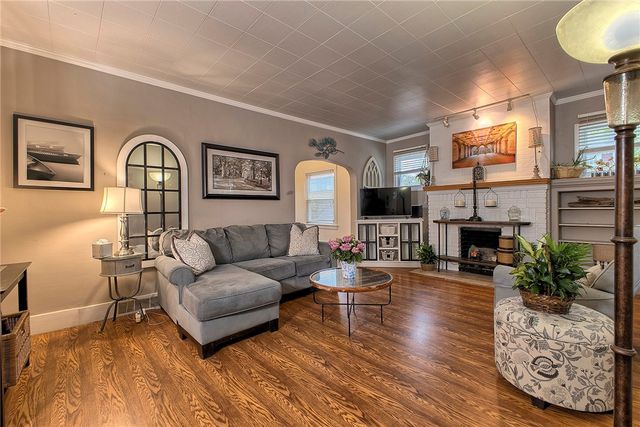 771 6th St, Beaver, PA 15009