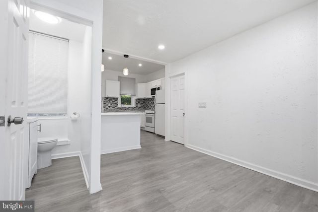 4023 N 9TH ST, Philadelphia, PA 19140