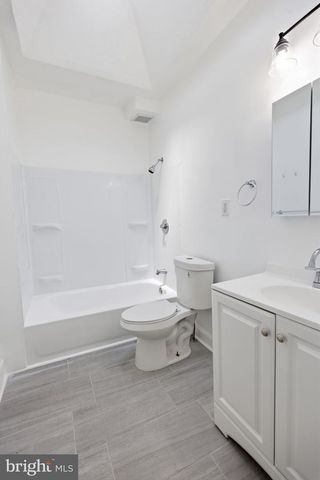 4023 N 9TH ST, Philadelphia, PA 19140