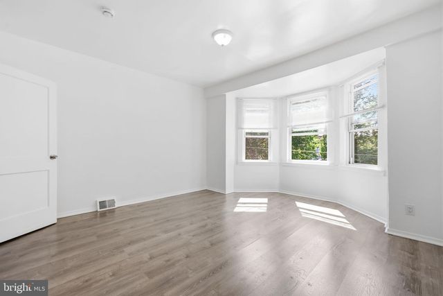 4023 N 9TH ST, Philadelphia, PA 19140