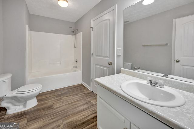 110 Colony Park Lane, Locust Grove, GA 30248