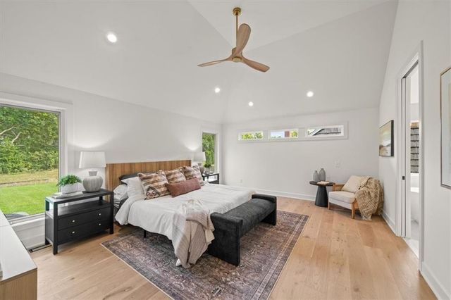 9517 Linden Street, Overland Park, KS 66207