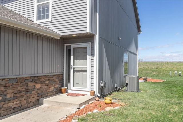 12772 Walker Avenue, Kansas City, KS 66109