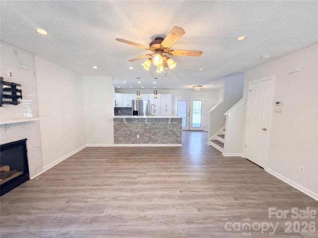 6032 Briggs Drive, Charlotte, NC 28269