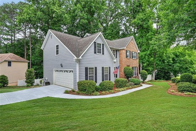 1571 Ashwood Way, Lawrenceville, GA 30043