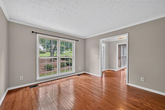 1571 Ashwood Way, Lawrenceville, GA 30043
