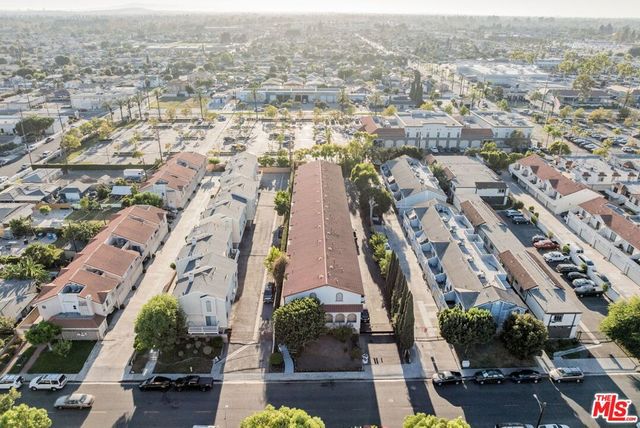 21925 Belshire Avenue 7, Hawaiian Gardens, CA 90716