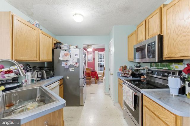 279 JETTA CIR, Martinsburg, WV 25403