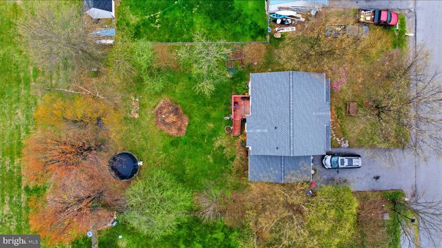 279 JETTA CIR, Martinsburg, WV 25403