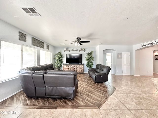 16433 W MESCAL Street, Surprise, AZ 85388