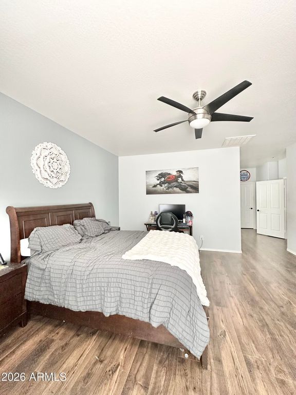 Image 26 of property listing at 16433 W MESCAL Street, Surprise, AZ 85388