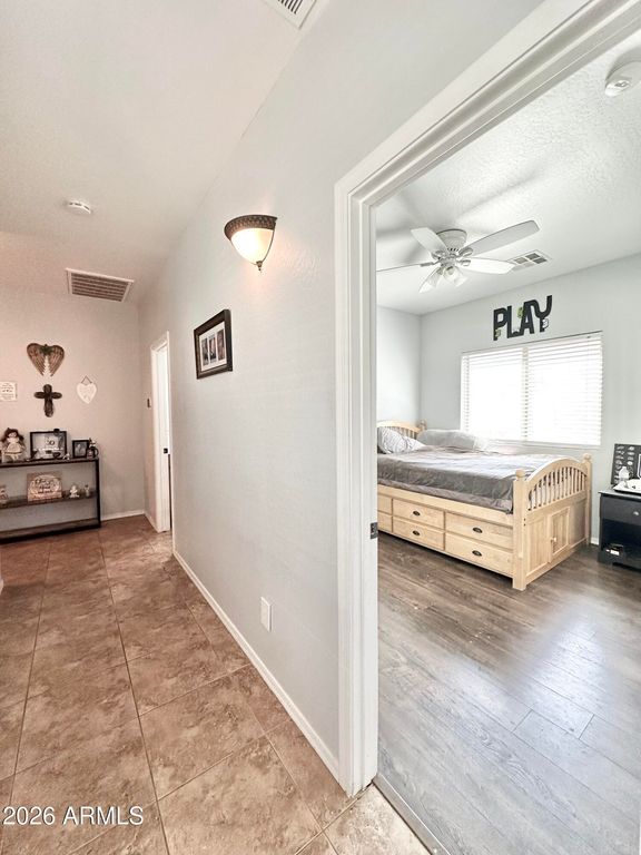 Image 32 of property listing at 16433 W MESCAL Street, Surprise, AZ 85388