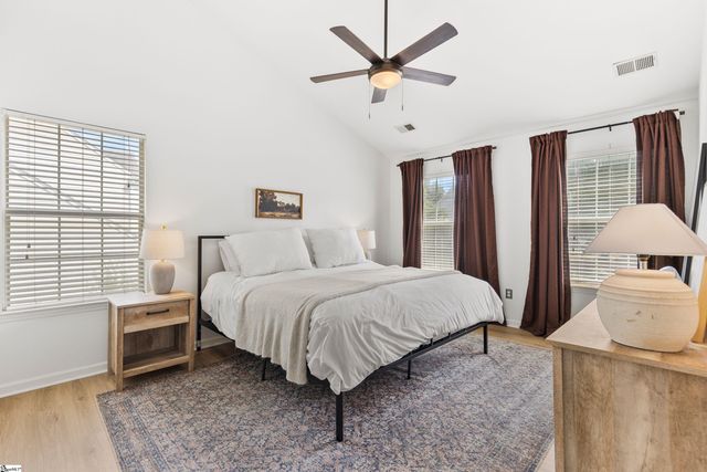 10 Wingcup Way, Simpsonville, SC 29680