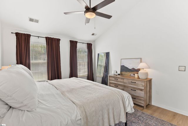 10 Wingcup Way, Simpsonville, SC 29680