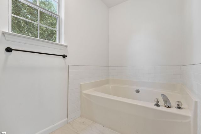 10 Wingcup Way, Simpsonville, SC 29680