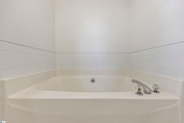 10 Wingcup Way, Simpsonville, SC 29680