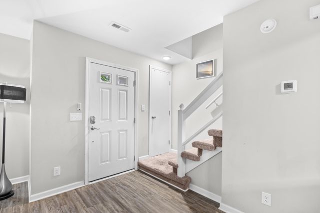403 71st Ave N Apt 5, Myrtle Beach, SC 29572