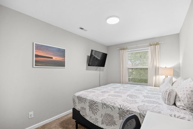 403 71st Ave N Apt 5, Myrtle Beach, SC 29572