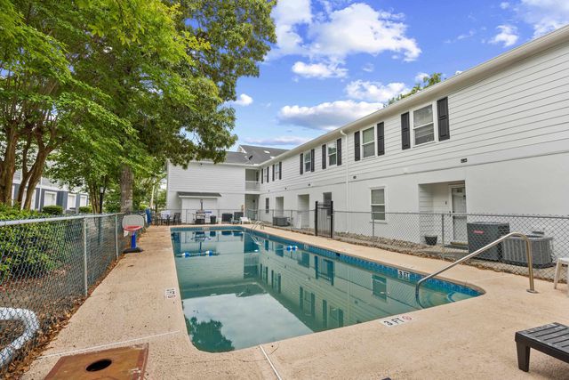 403 71st Ave N Apt 5, Myrtle Beach, SC 29572