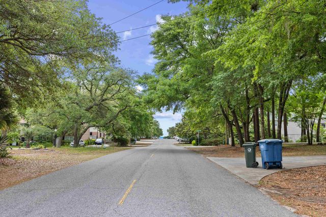 403 71st Ave N Apt 5, Myrtle Beach, SC 29572