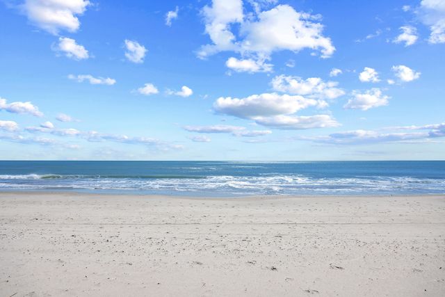 403 71st Ave N Apt 5, Myrtle Beach, SC 29572