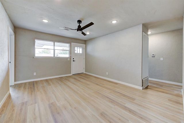 320 NW 86th Street, Oklahoma City, OK 73114