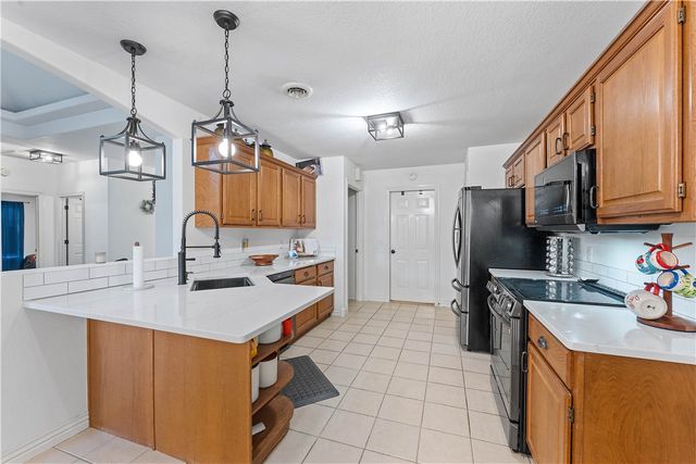 400 Willow Street, Gentry, AR 72734