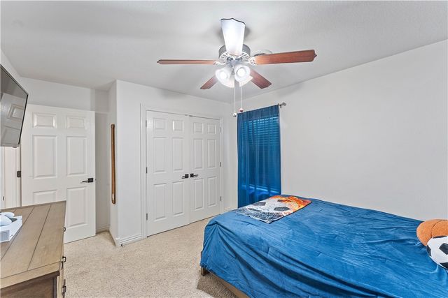 400 Willow Street, Gentry, AR 72734