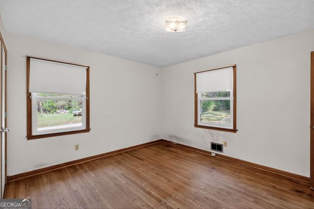 3895 Wesley Drive, Lithia Springs, GA 30122